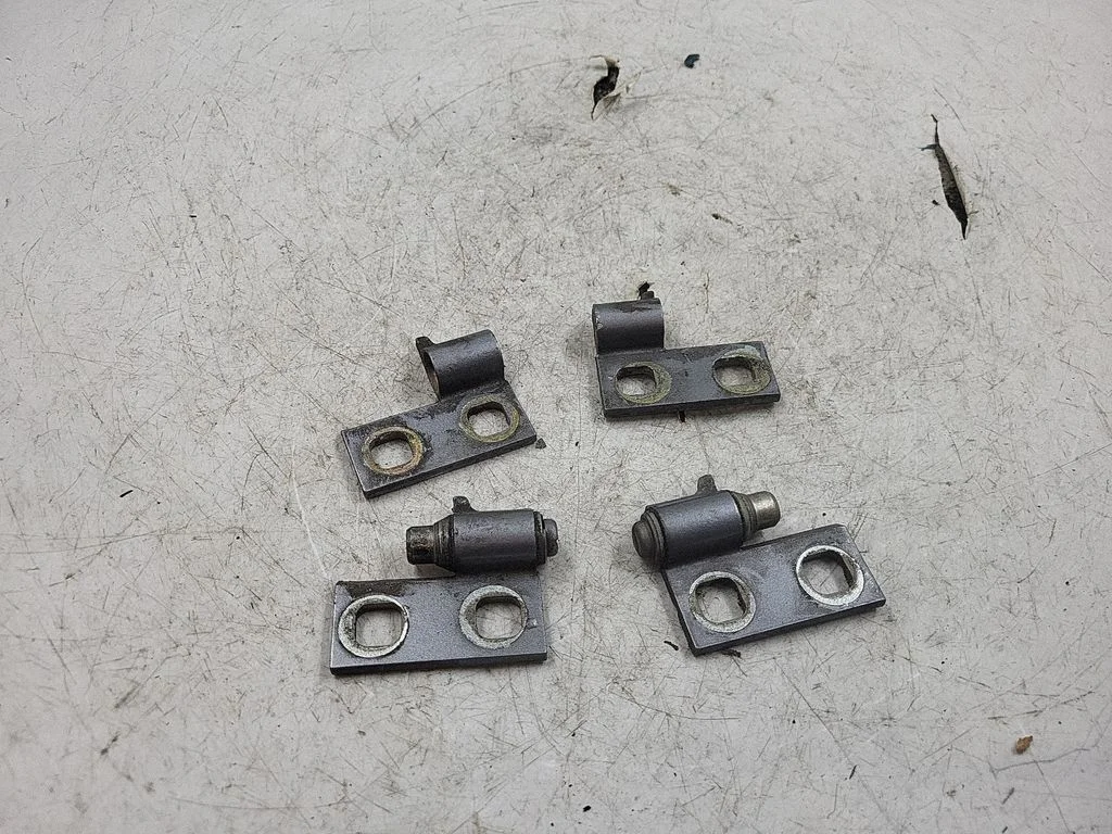 Front door hinges set