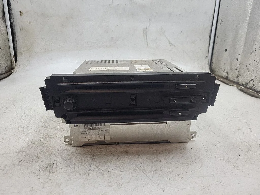 Radio/CD/DVD atskaņotājs/navigācija 9117563