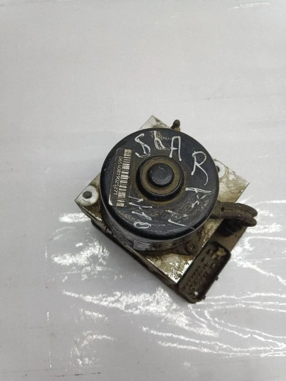 ABS block – Volkswagen Sharan (2001-2010)