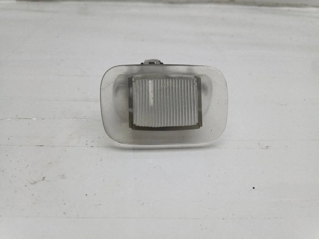 Rear door interior light – Volvo S80 (1999-2003)