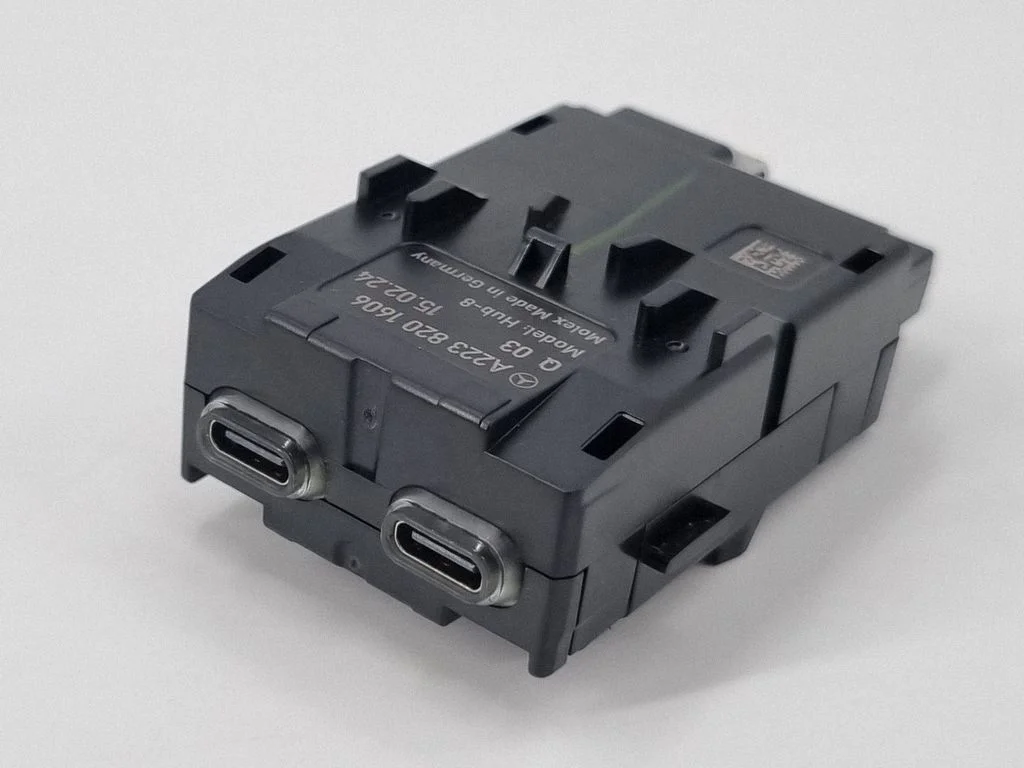USB socket connector – Mercedes-Benz EQE x294 (2022-)