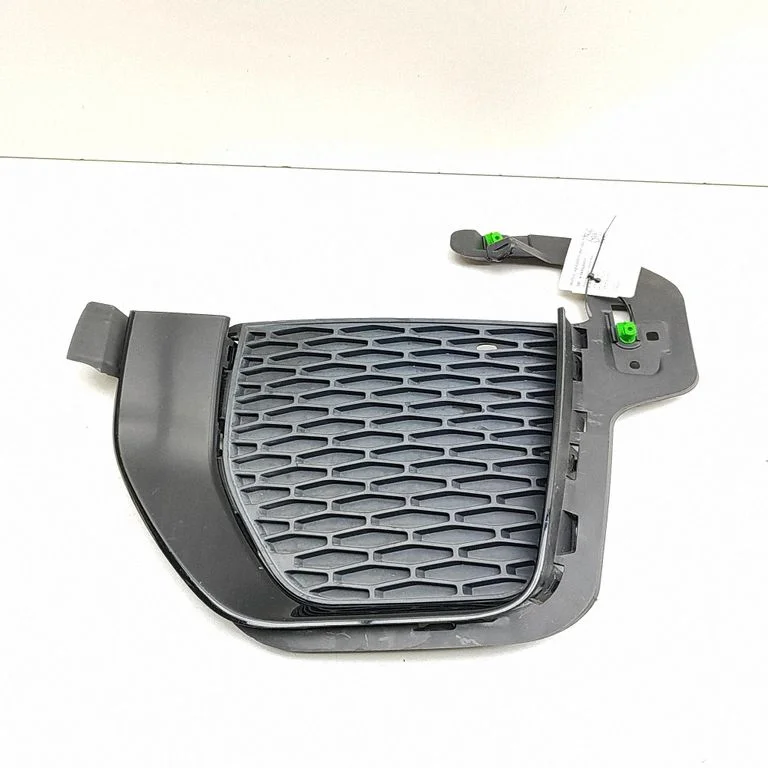 Front grill GJ3217C753BC