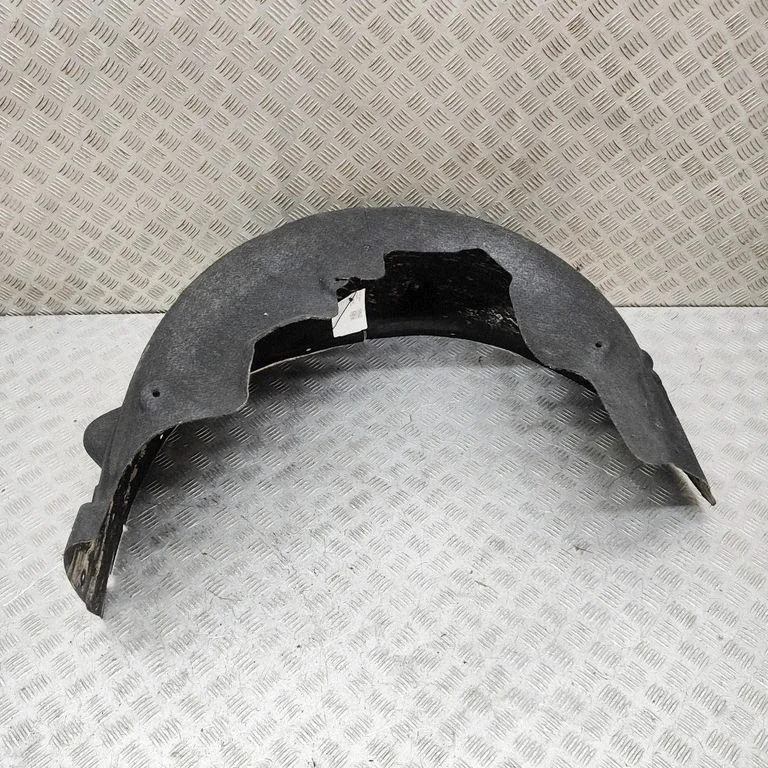 Rear arch fender liner splash guards 7394817