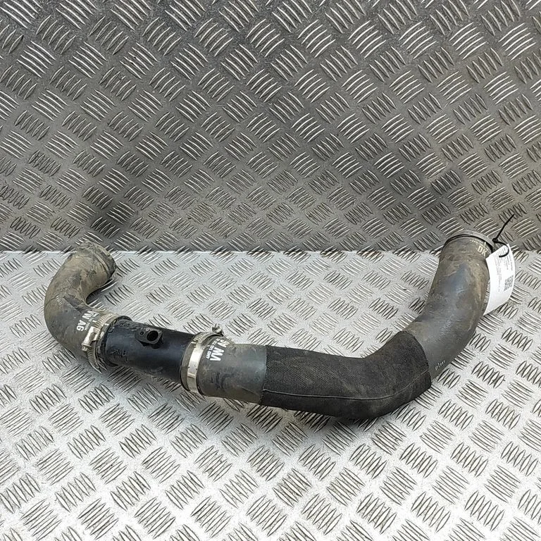 Intercooler hose/pipe 4M0145737AC
