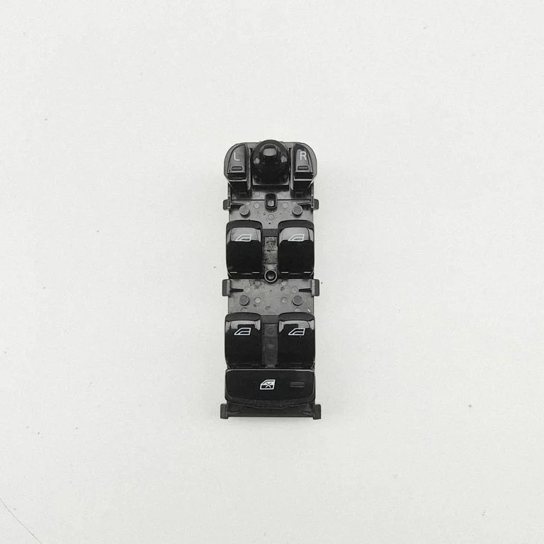 Elektrisko logu slēdzis 31433926