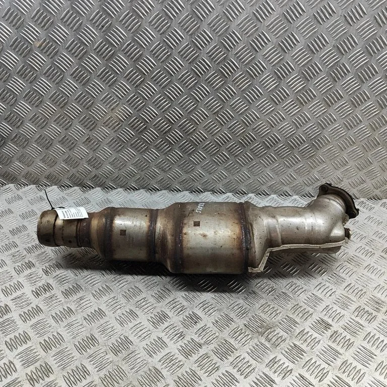 Katalizators/ FAP/DPF cieto daļiņu filtrs 8W0230AB