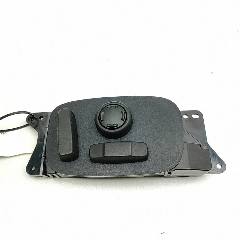 Seat control switch GX7314B566HC