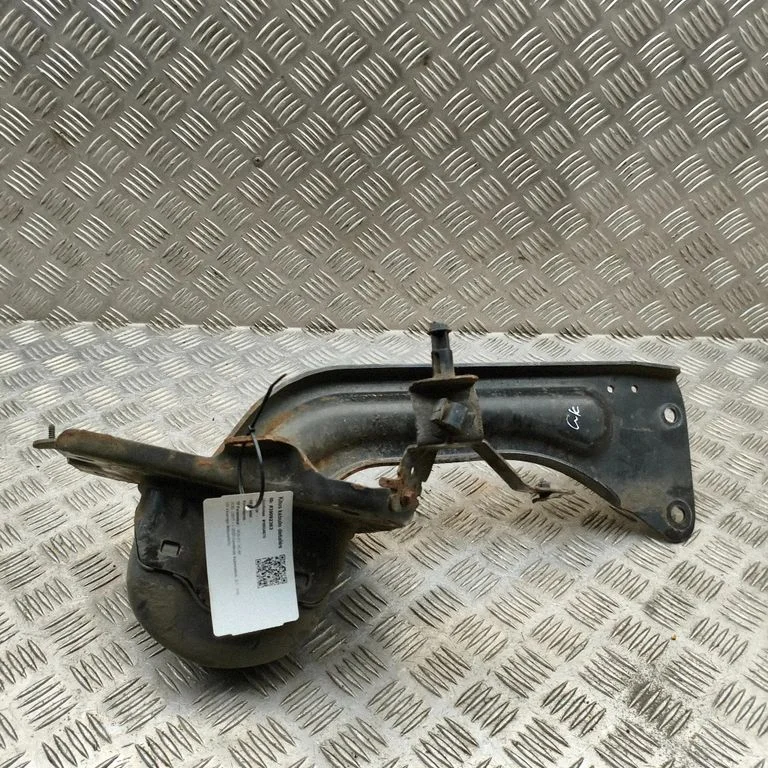 Tagumine ülemine õõtshoob 32221934