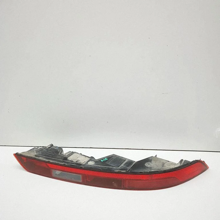 Lampa przeciwmgielna tylna 80A945070