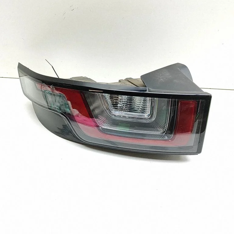 Rear/tail lights GJ3M13405AC
