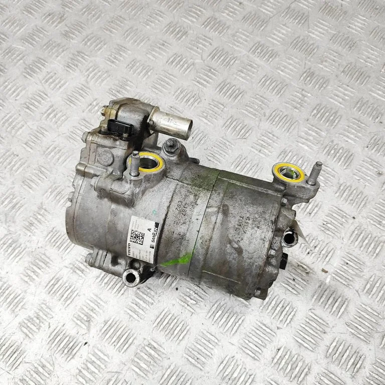 Kliimakompressor (pump) 32333913
