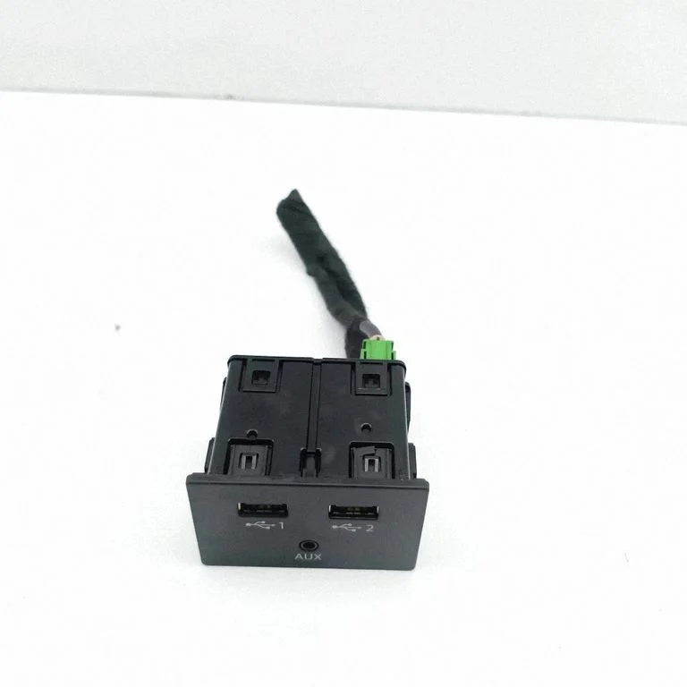 USB socket connector 81A035736