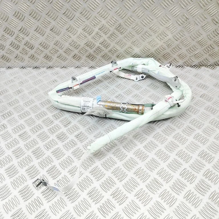 Katuse turvapadi (kardin) 31690434