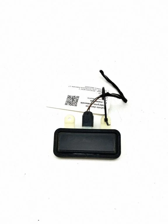 Tailgate/boot open switch button A2218702410