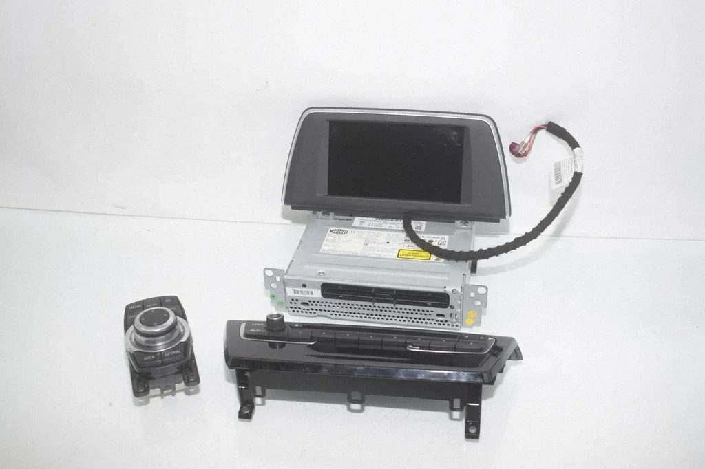 Radio/CD/DVD/GPS head unit – BMW 2 Series F45 (2014-2021)