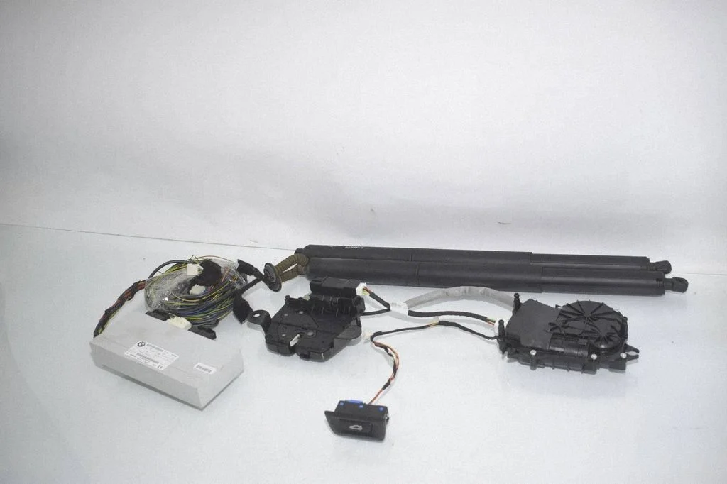 Tailgate hydraulic set – BMW 2 Series F45 (2014-2021)