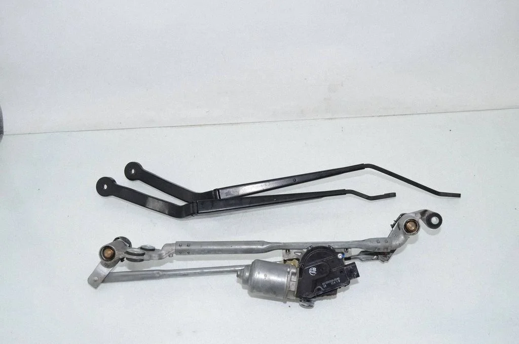 Front wiper linkage and motor 7292653