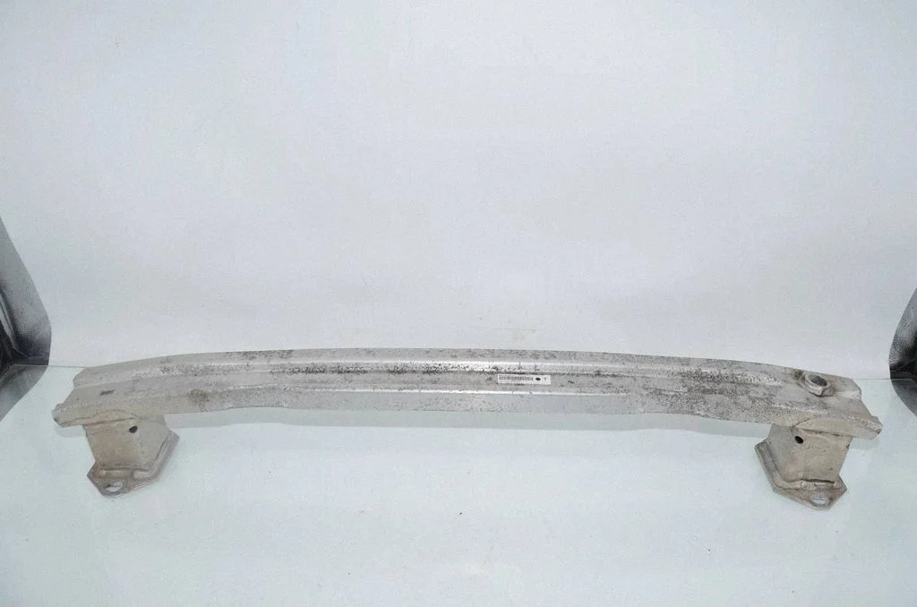 Rear bumper cross member 7300815
