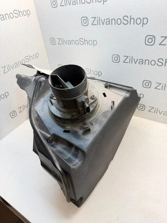 Air filter box 8W0133843A
