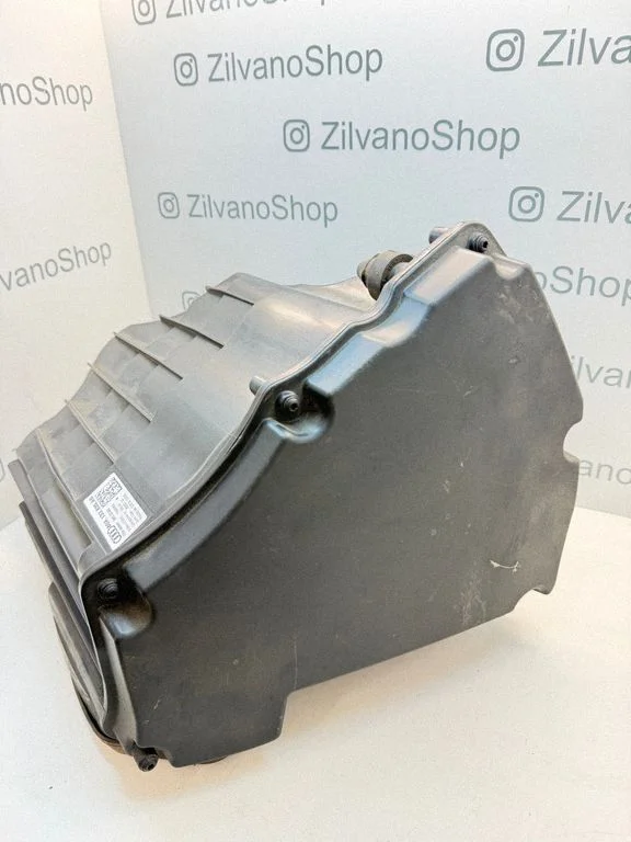 Air filter box 80A133835AG