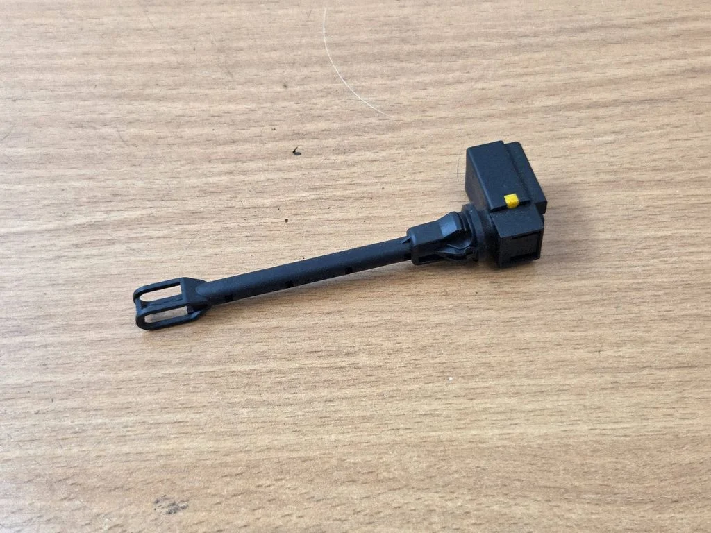 Salongi temperatuuri andur A64200100
