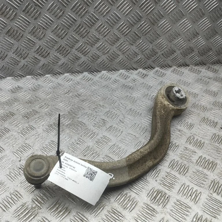 Priekšējā apakšējā svira/svārsts 104435900A