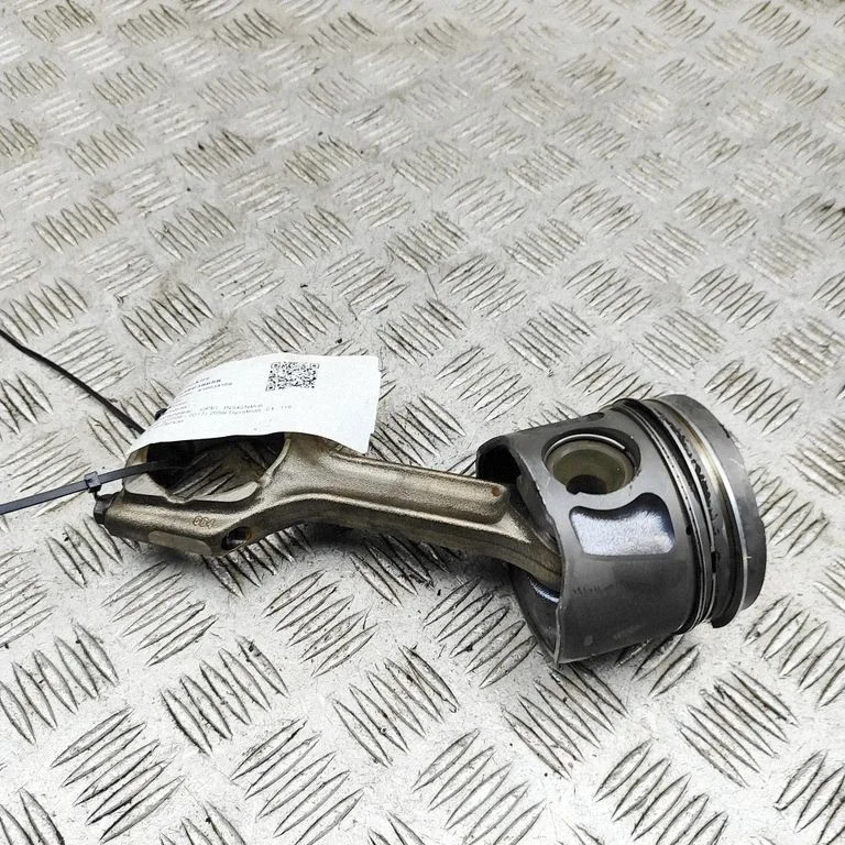 Piston – Opel Insignia A (2008-2017)