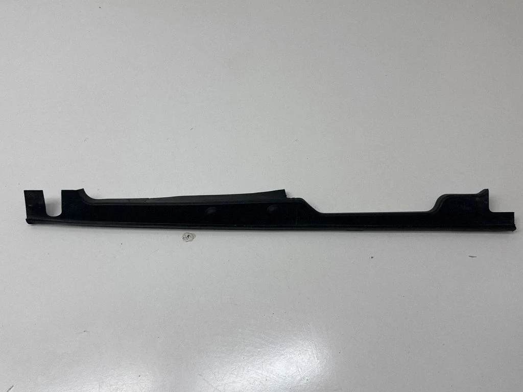Poritiiva otsaliist 8W0820581
