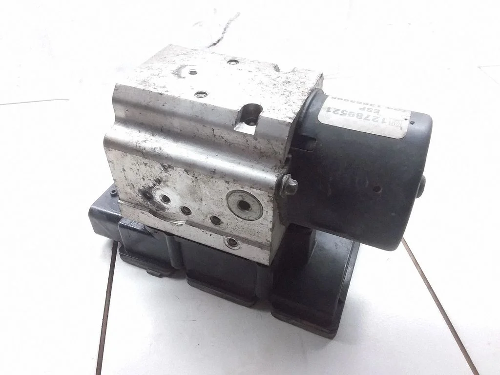ABS block – Saab 9-3 Ver2 (2003-2007)