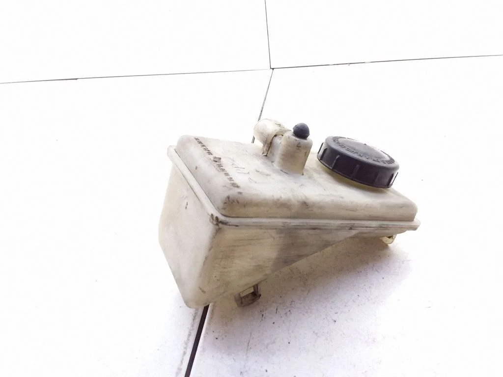 Pidurivedeliku paisupaak – Renault Espace II (1991-1997)