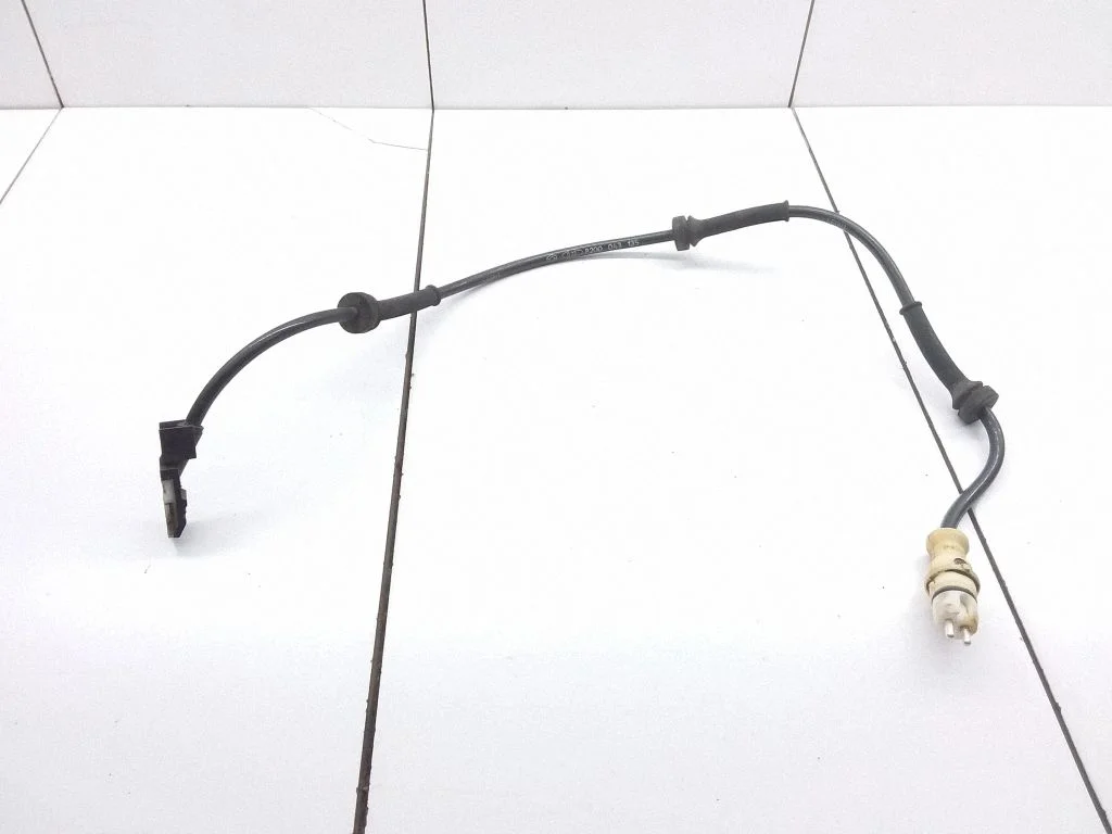 ABS brake wheel speed sensor 8200043135