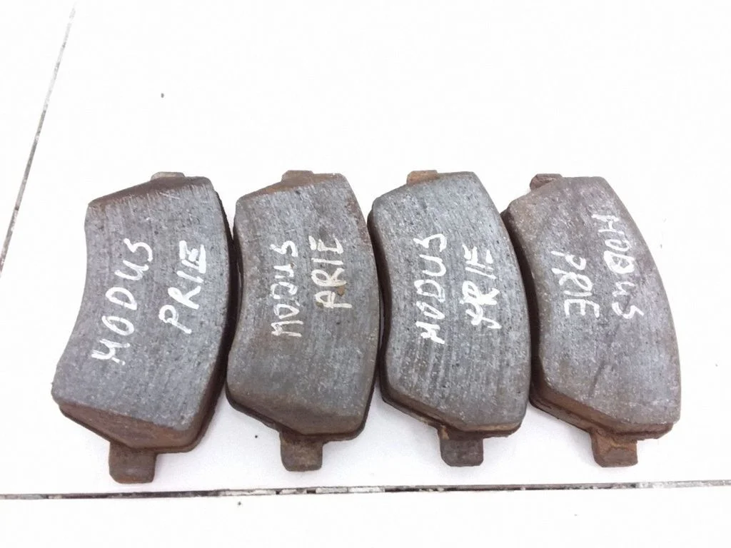 Brake pads (front) – Renault Modus (2004-2007)