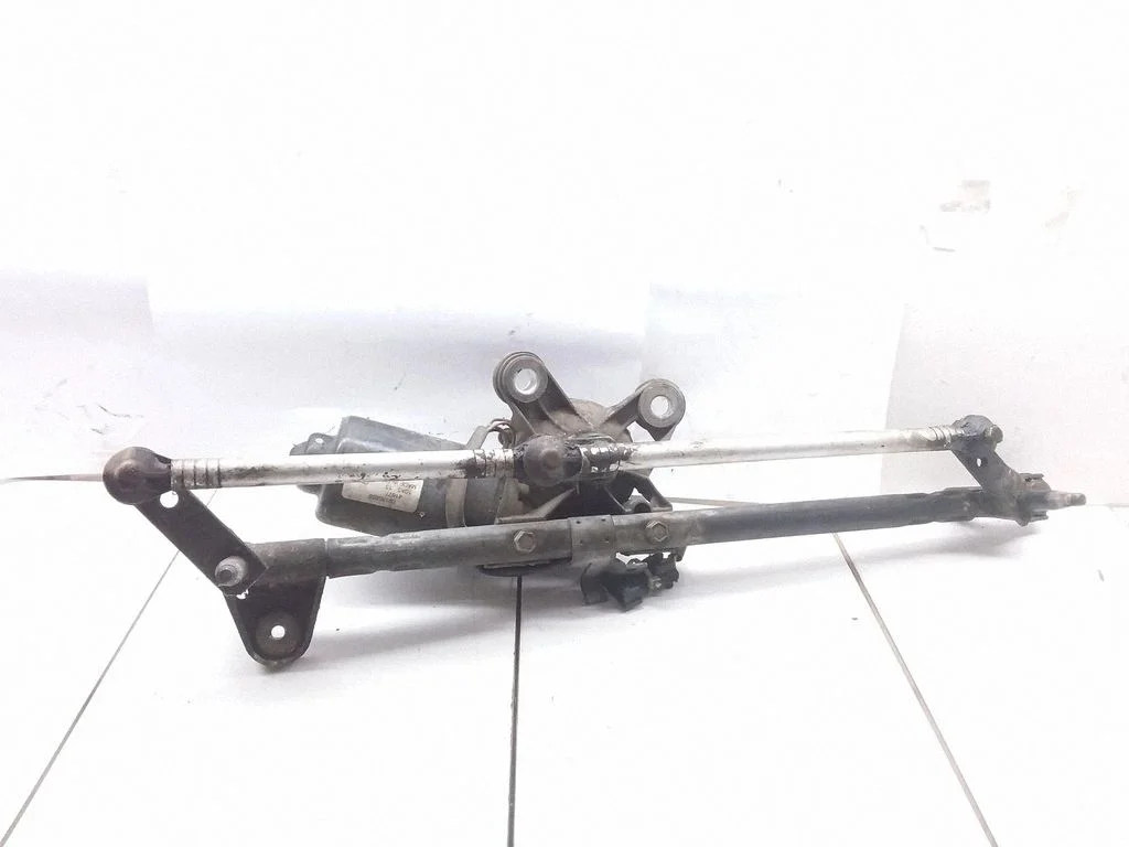 Front wiper linkage and motor – Opel Signum (2003-2008)