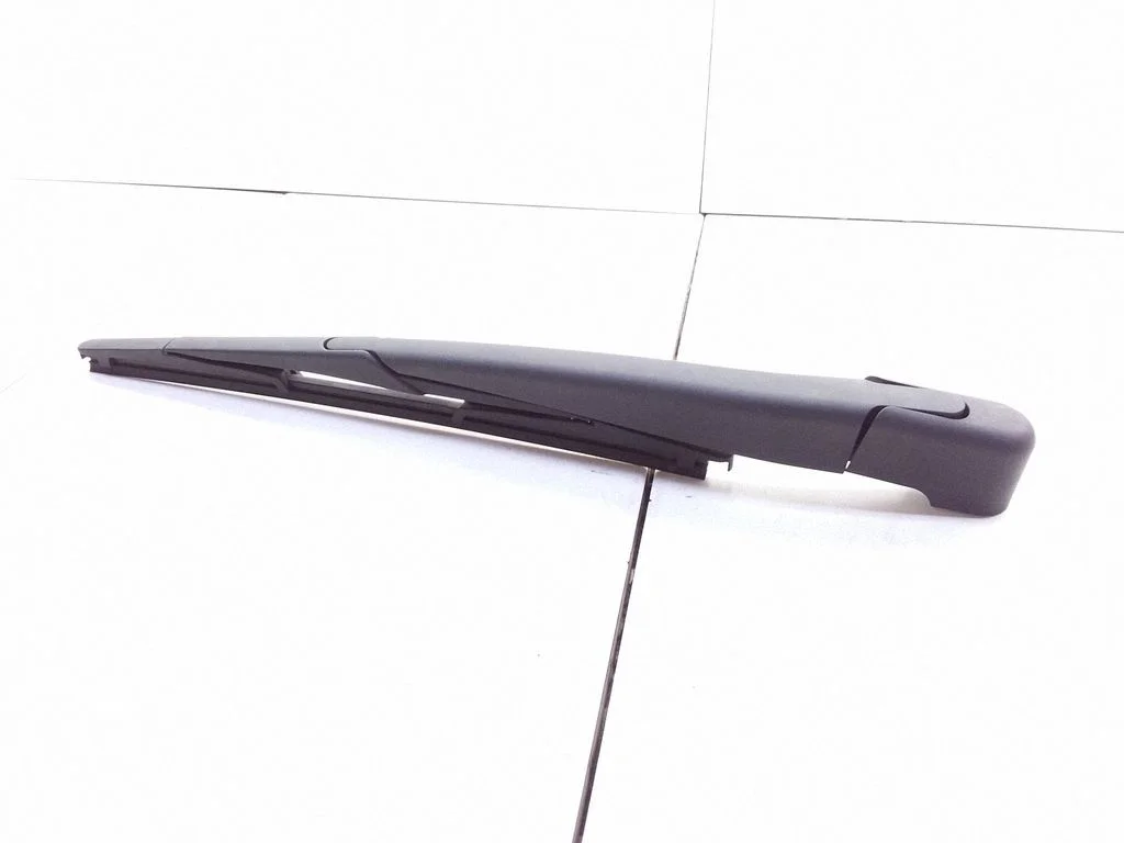 Tagaklaasi kojamees – Citroen C4 I (2004-2010)