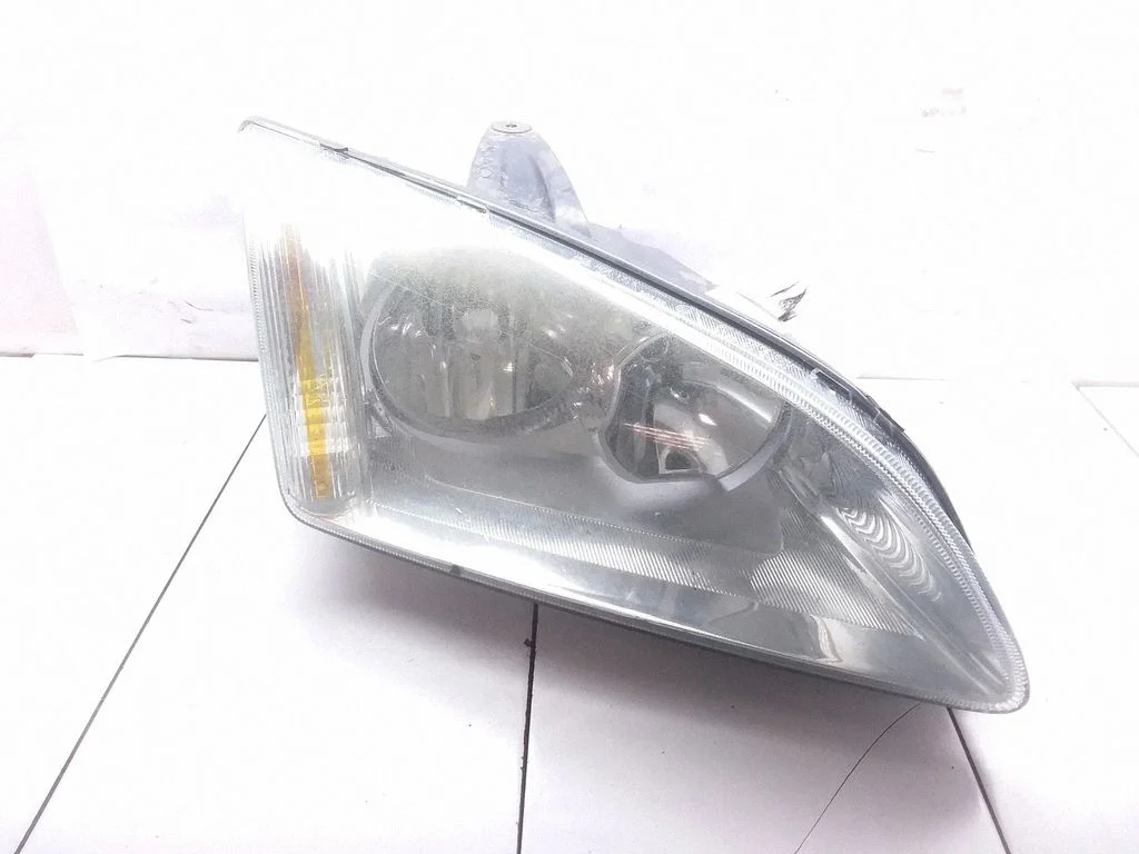 Headlight/headlamp – Ford Focus C-MAX (2003-2010)