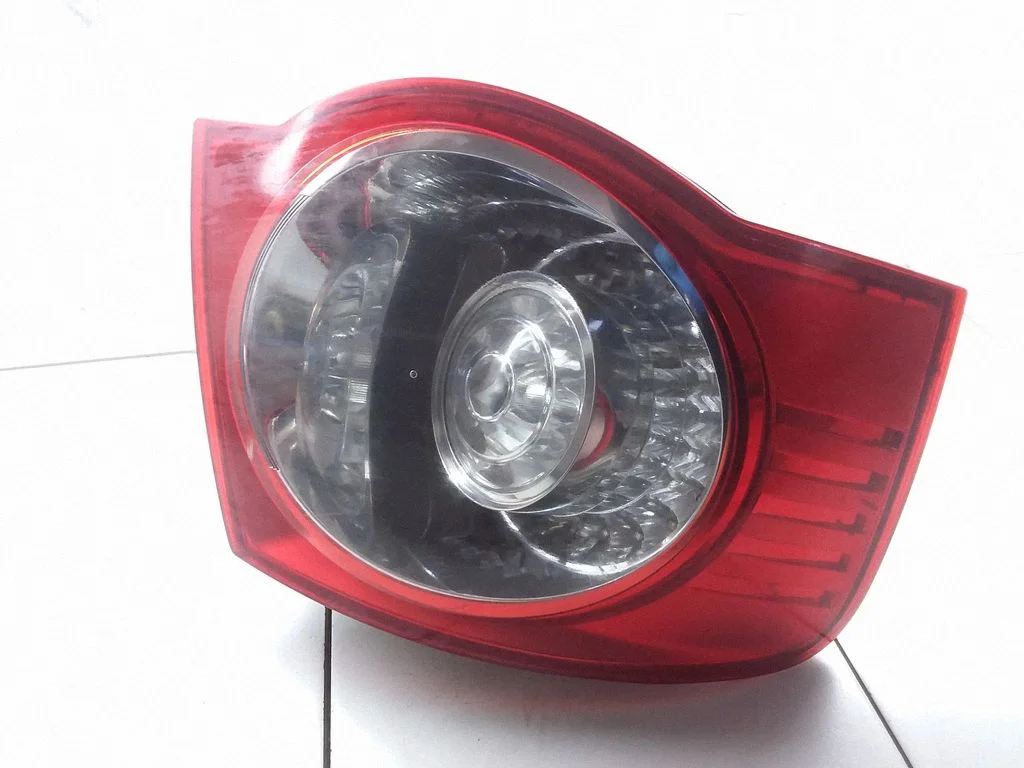 Rear/tail lights 1K5945095G
