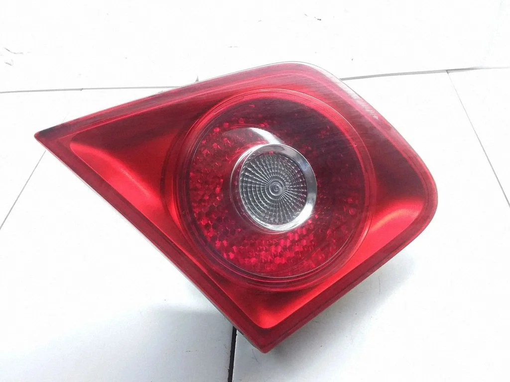 Tailgate rear/tail lights 1K5945093J