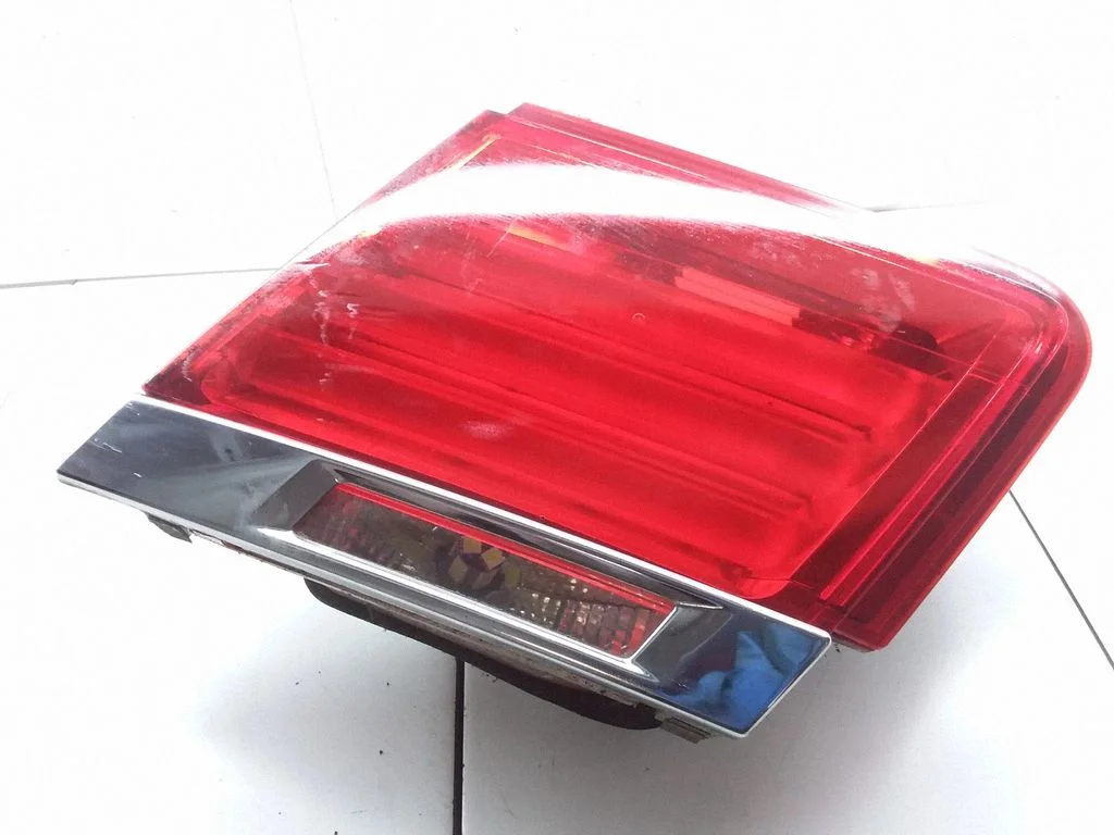 Tagatuli luugil – BMW 7-seeria F01 F02 F03 F04 (2008-2016)