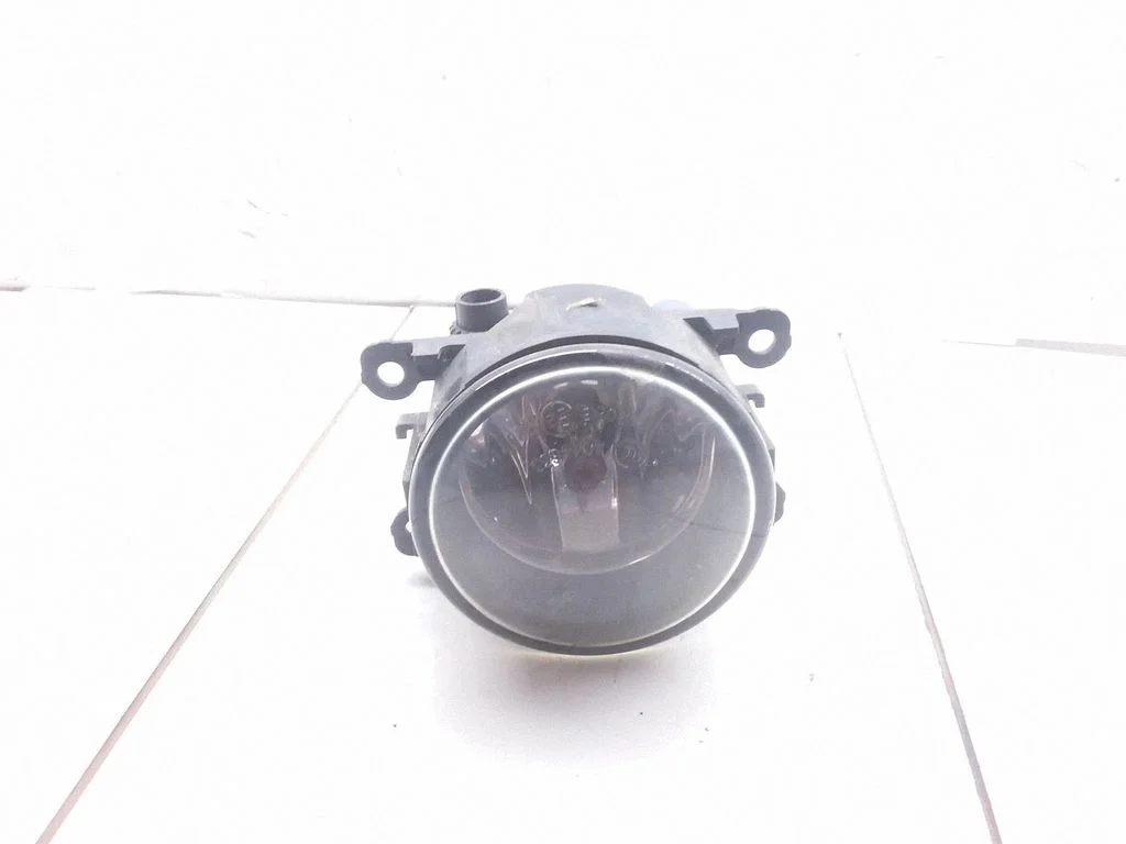 Front fog light – Ford Focus C-MAX (2003-2010)