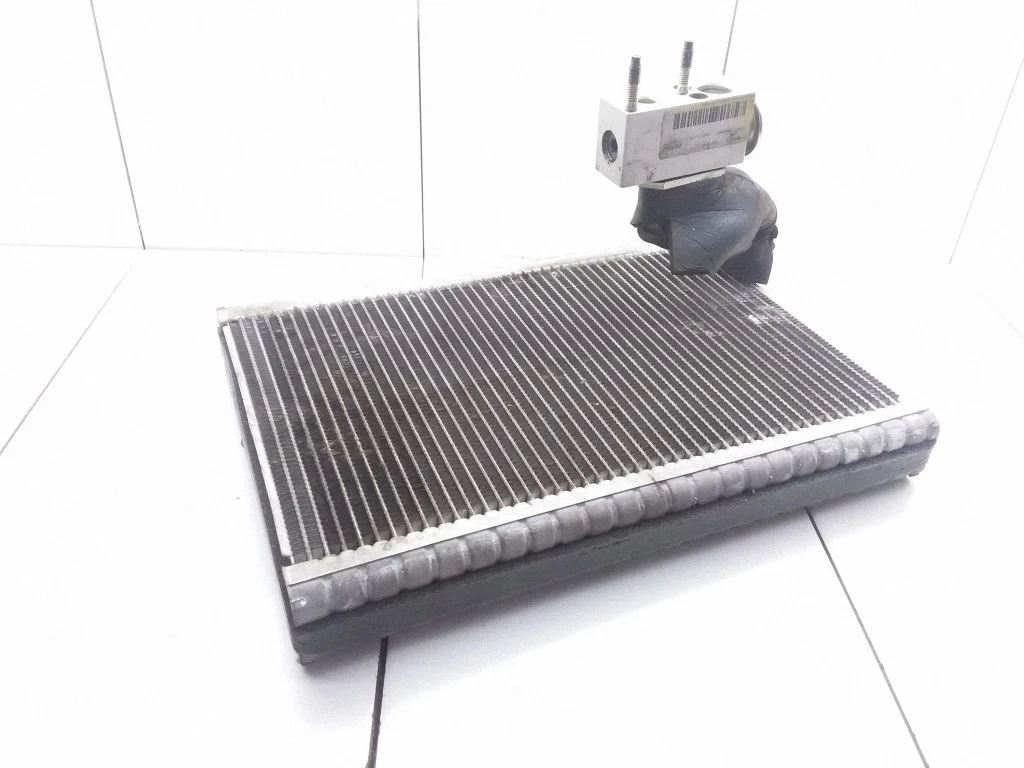 Kliimaseadme radiaator (salongis) – Citroen C4 I (2004-2010)