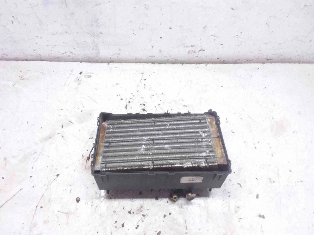 Salongi küttekeha radiaator