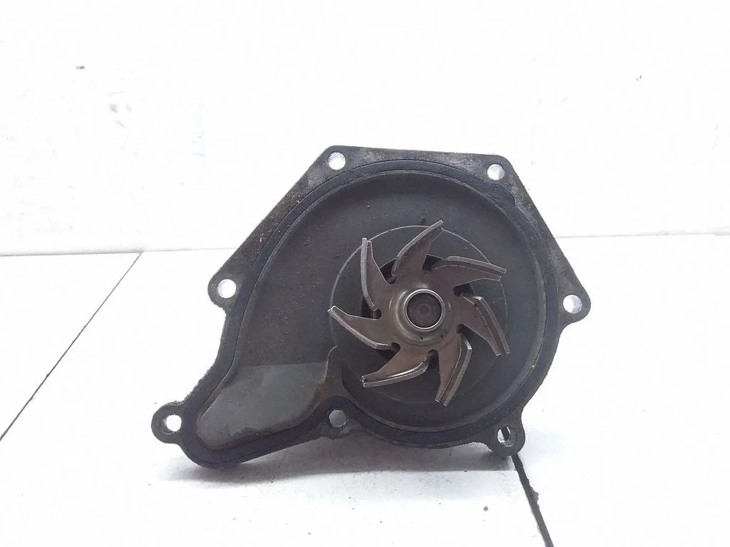 Water pump 06E121005