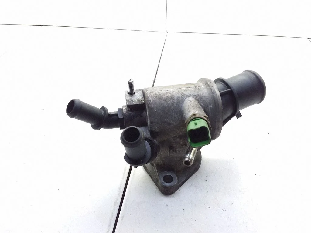 Thermostat/thermostat housing – Opel Zafira B (2005-2014)