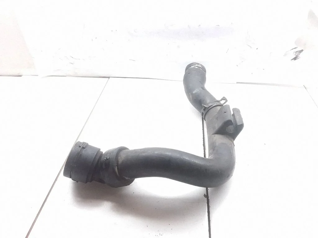 Engine coolant pipe/hose – Audi A4 S4 B5 8D (1999-2000)