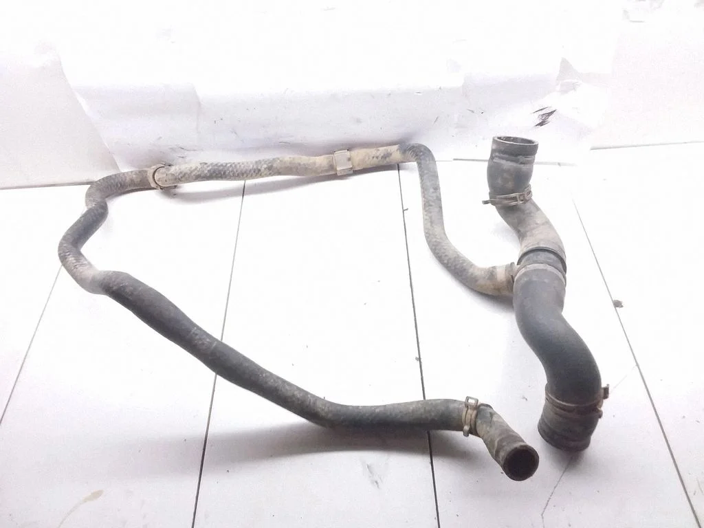 Engine coolant pipe/hose – Opel Vectra C (2005-2009)