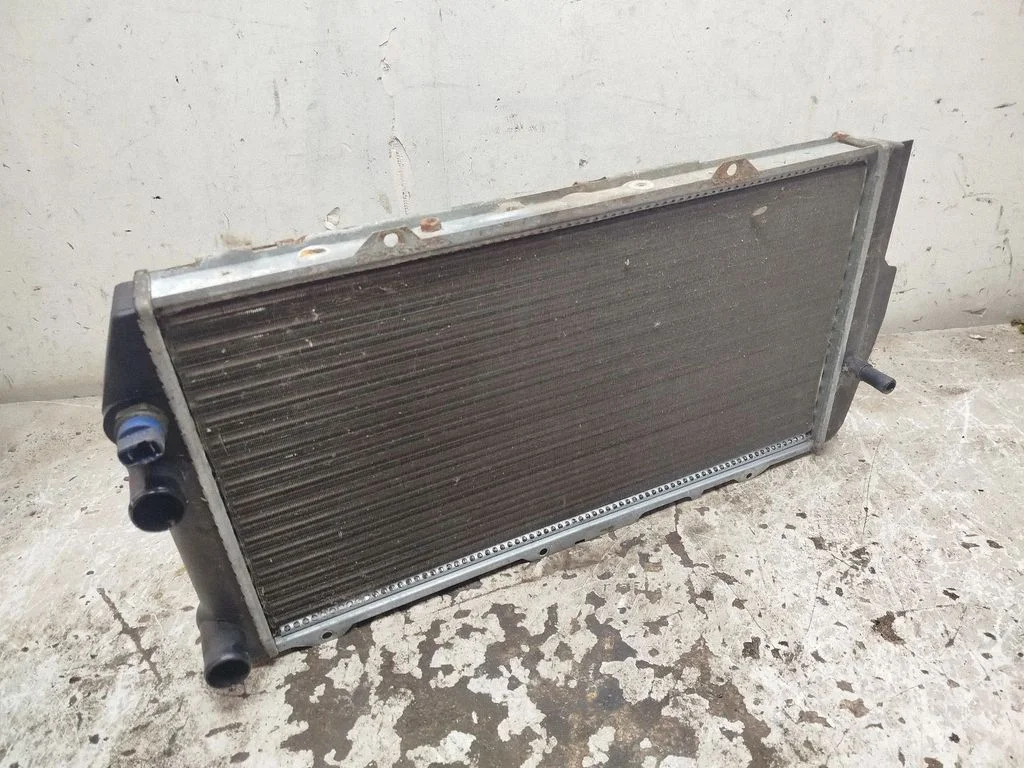 Coolant radiator