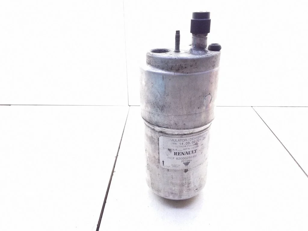 Air conditioning (A/C) air dryer 8200025640