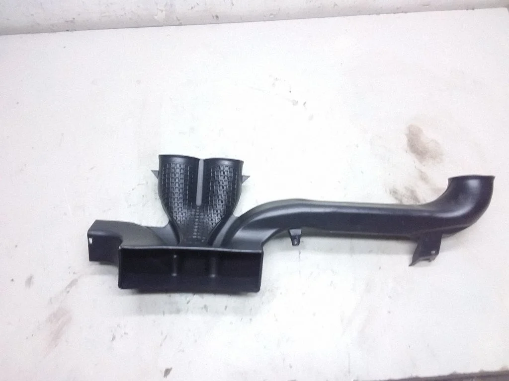 Cabin air duct channel ASML0172486AA