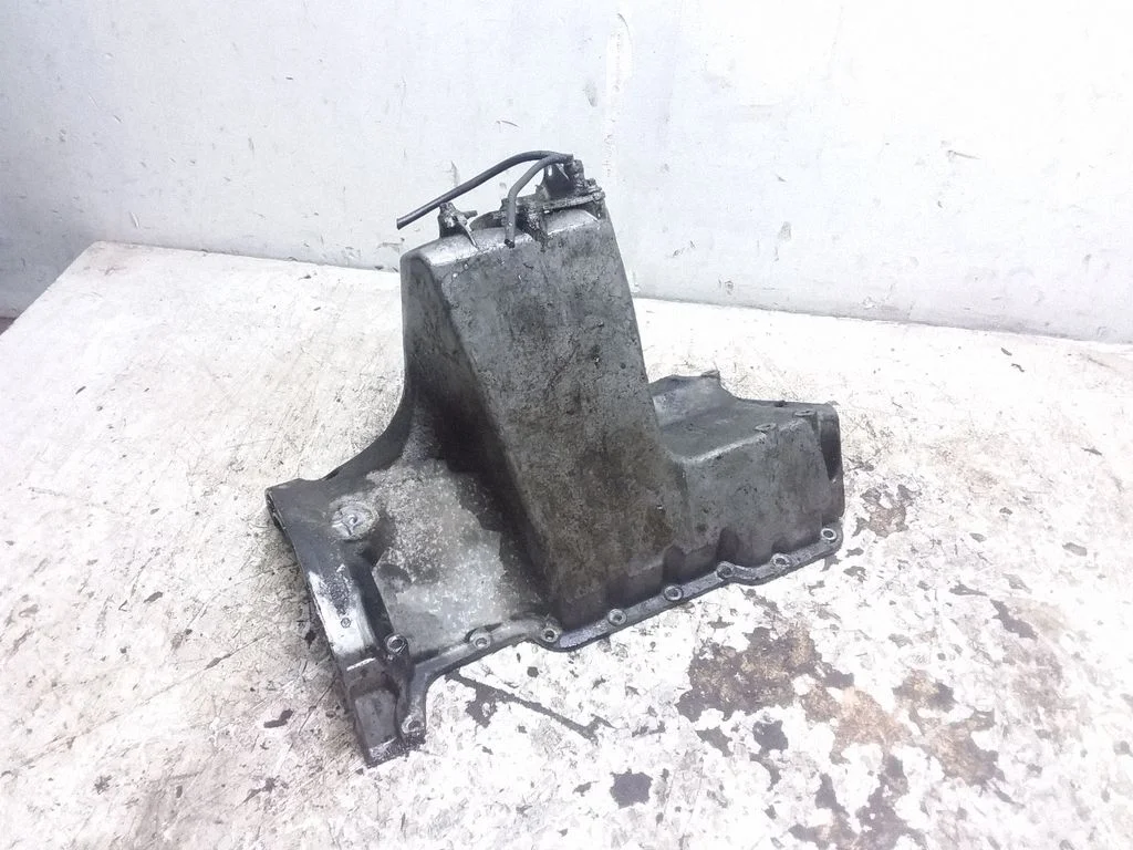 Oil sump A1660141302