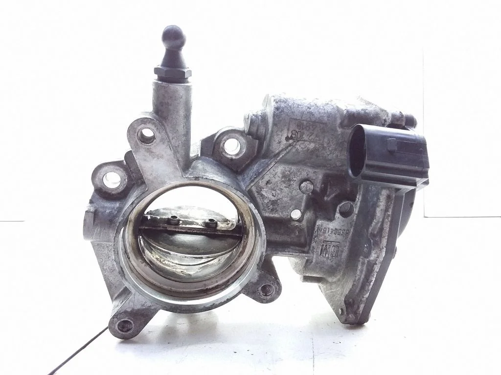 Throttle body valve – Opel Insignia A (2008-2017)